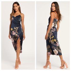 NWOT Lulus Remarkable Entrance Navy Blue Floral Print Satin Midi Dress